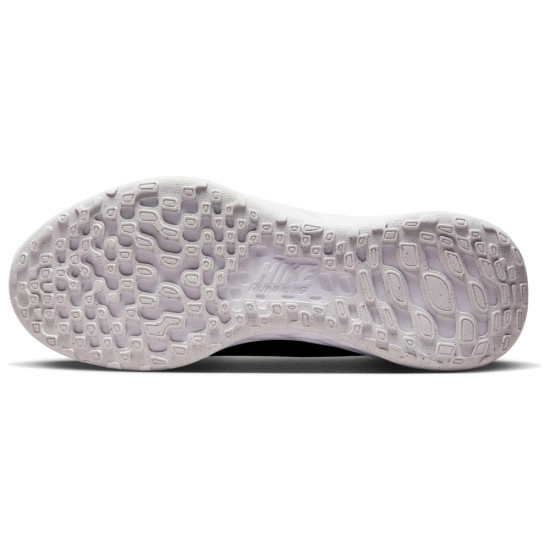 Nike Revolution 6 NN